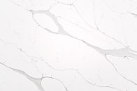 Άσπρη τεχνητή πέτρινη πλάκα NSF χαλαζία Calacatta πιστοποιημένη για Benchtop