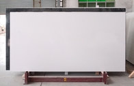 Έξοχη άσπρη πλάκα χαλαζία χαλαζία για τον κατασκευασμένο Countertops κουζινών στερεό άσπρο τεχνητό χαλαζία